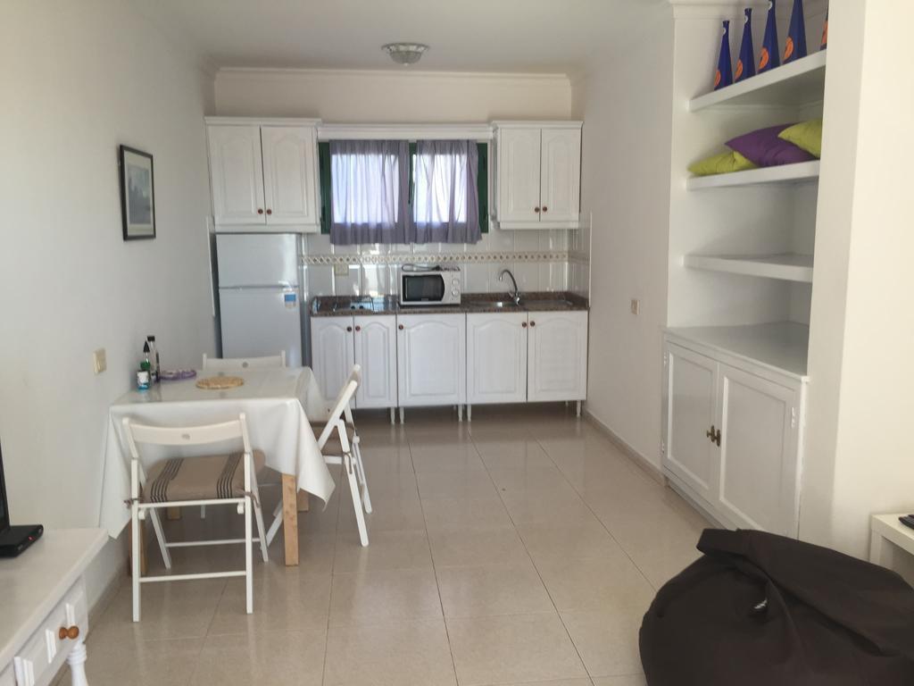 Apartamentos Flamboyant Adults Only Puerto del Carmen  Habitación foto