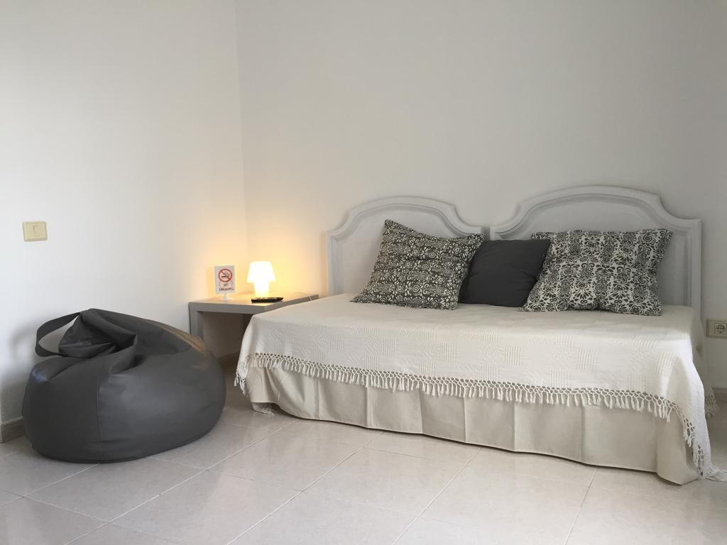 Apartamentos Flamboyant Adults Only Puerto del Carmen  Habitación foto